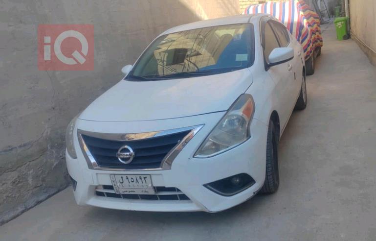 Nissan Versa